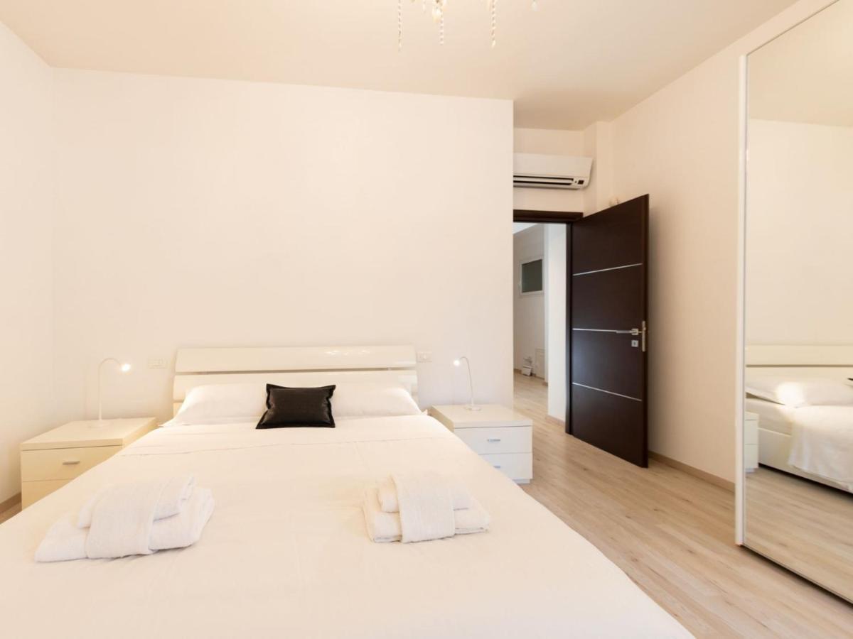 The Rent - Modern Two-bedrooms In Monteverde Area Appartement *